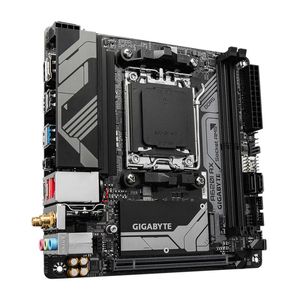 MB GIGABYTE A620I AX