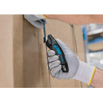 Cutter-de-siguranta-Martor-Secumax-370-in-utilizare-pentru-ambalaje