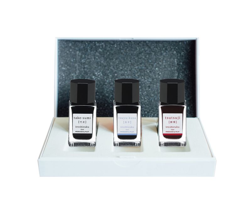 Cerneala-Pilot-Iroshizuku-15-mlnegru-albastru-rosu-3-bucatiset