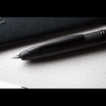 Stilou-Pilot-Capless-Ultra-Matt-varf-mediu-negru