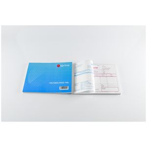 Factura cu TVA A5 3 exemplare hartie autocopiativa 50 seturi/carnet coperta carton 300 g/mp