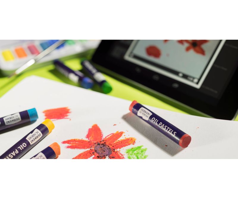Set-12-creioane-ulei-pastel-Derwent-Academy™