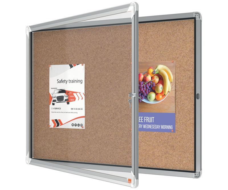 Avizier-NOBO-Premium-Plus-interior-pluta-8x-A4-cu-usa-si-cheie-natur