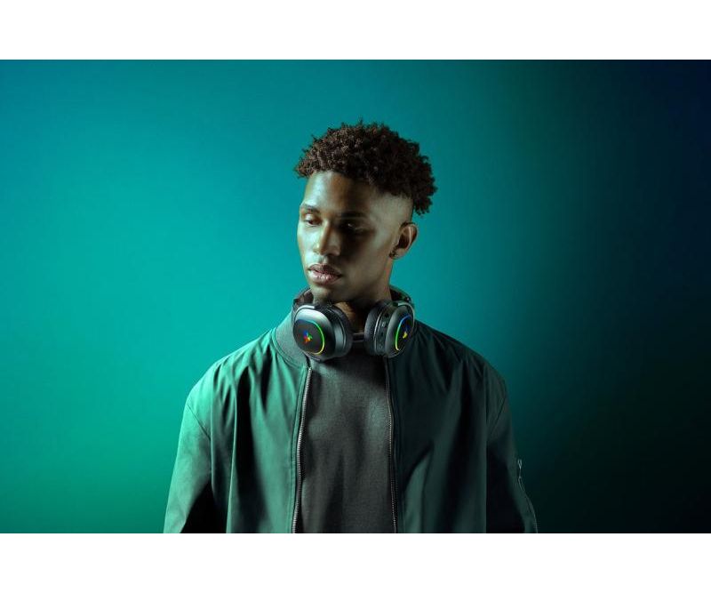 Casti-Razer-Barracuda-X-Chroma-0