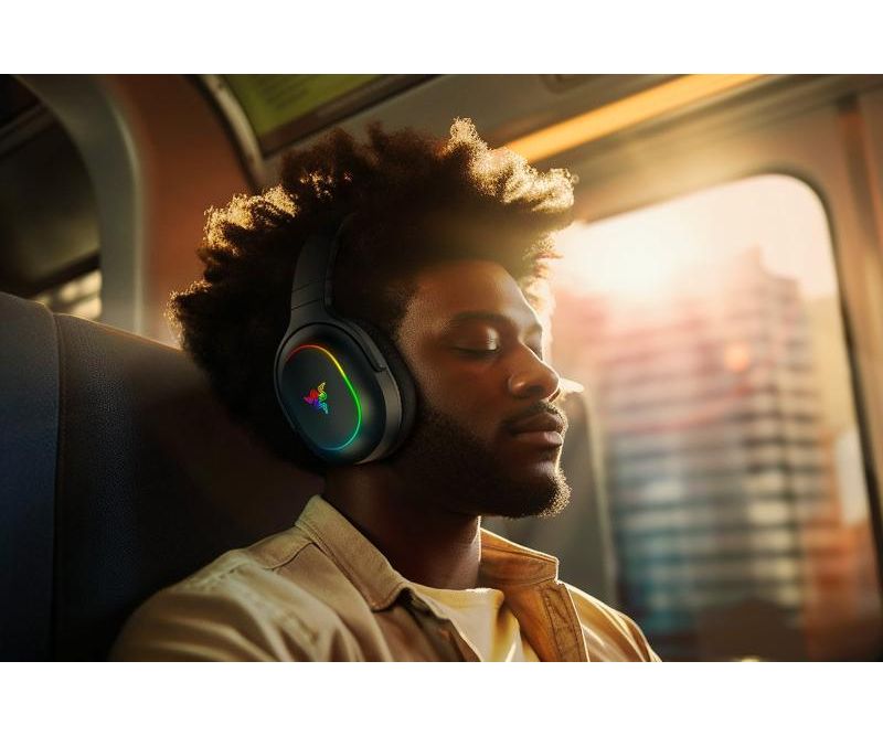 Casti-Razer-Barracuda-X-Chroma-0